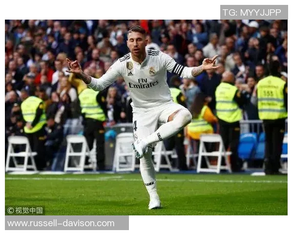 维尼修斯精彩远射助力皇马逆转胜利展现超强实力