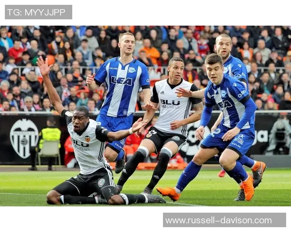 奥格斯堡主场失利，保级形势严峻！