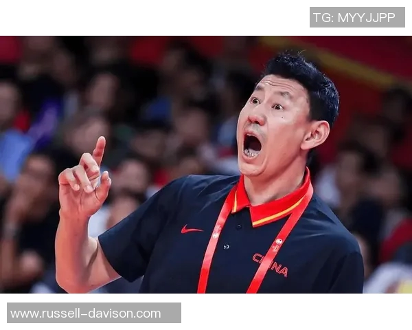 男篮国家队备战奥运会，主帅李楠力促球员技战术全面提升